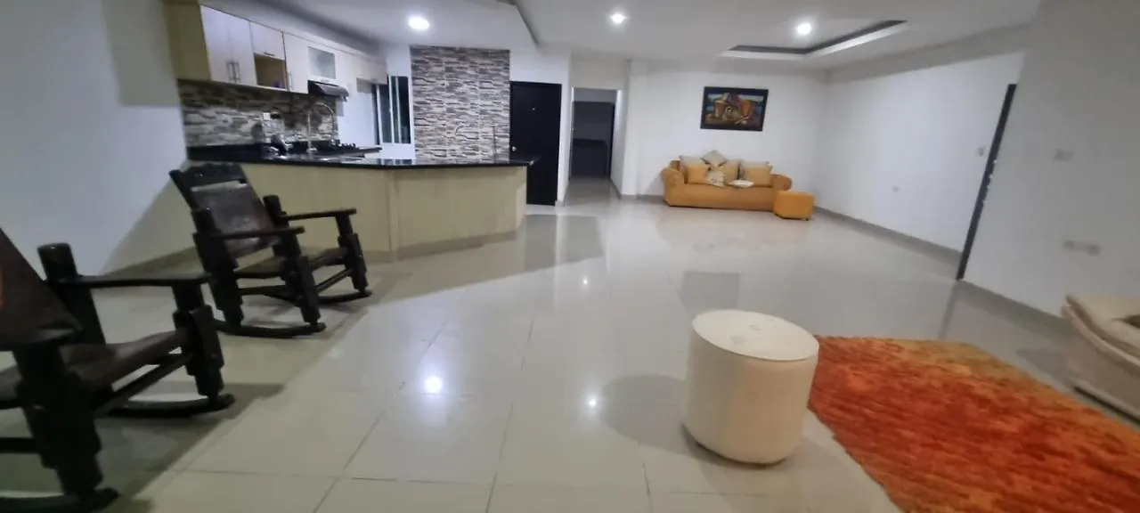 Hospedaje Los Nogales Barranquilla  Homestay