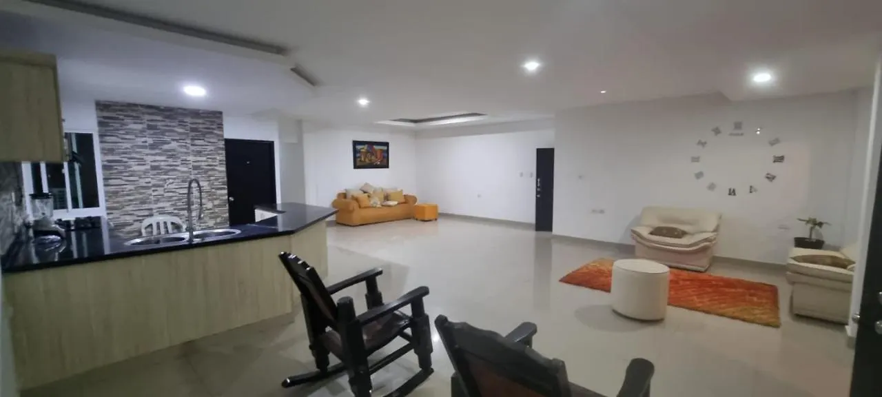 Habitación en casa particular Hospedaje Los Nogales Barranquilla